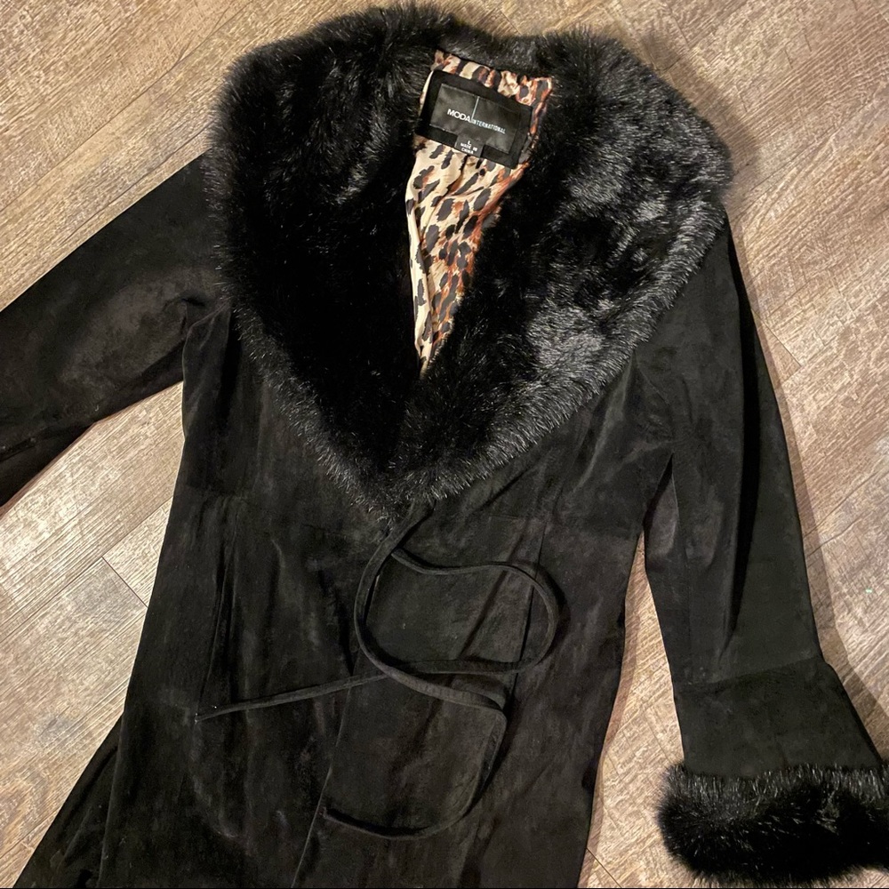 Vintage Moda International Black Suede & Faux Fur Coat | Like New Condition